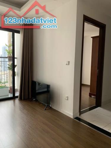 Cho thuê CC Amber Riverside 622 Minh Khai – Vĩnh Tuy – Hai Bà Trưng 75m, 2PN, đồ cb, 13tr