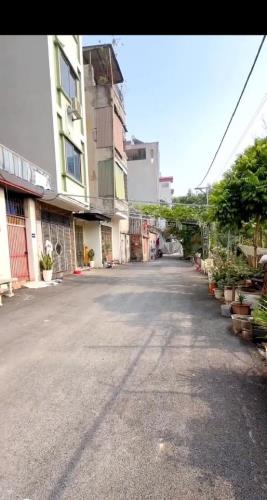 BÁN ĐẤT 40M² GẦN TRƯỜNG ĐẠI HỌC TÀI NGUYÊN & MÔI TRƯỜNG – PHÚ DIỄN – GIÁ CHỈ 100 TRIỆU/M² - 1