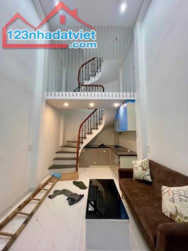 VIP TRUNG TÂM ĐỐNG ĐA. GIẢNG VÕ 20/30T2 5Tầng Mặt Tiền 3.1m. GIÁ 5.28 TỶ - 2
