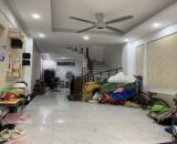 Bán nhà Khương Đình, quận Thanh Xuân, 40m2, 4 ngủ, ở luôn, giá tốt, chỉ 6.5 tỷ