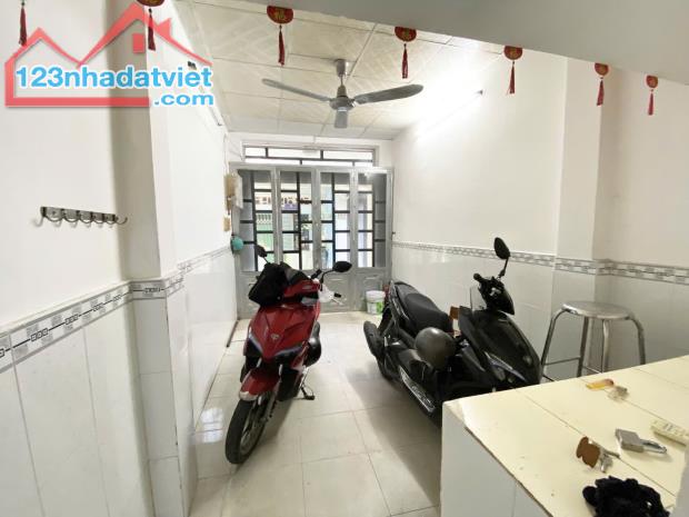 NHÀ NHỎ 4 TẦNG 22M2 3PN 4WC HẺM THÔNG ĐƯỜNG TRẦN HƯNG ĐẠO GIÁ 3 TỶ NHỈNH - 2