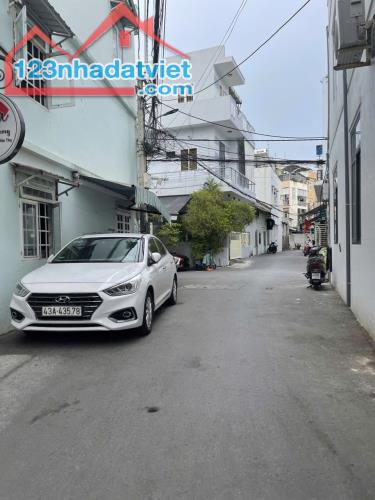 Bán nhà kiệt ô tô 3 tầng Nguyễn Hửu Thọ - 1
