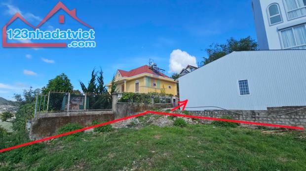 Bán Đất hẻm xe hơi đường Trịnh Hoài Đức, Phường 11, Đà Lạt 412,95mv - 2