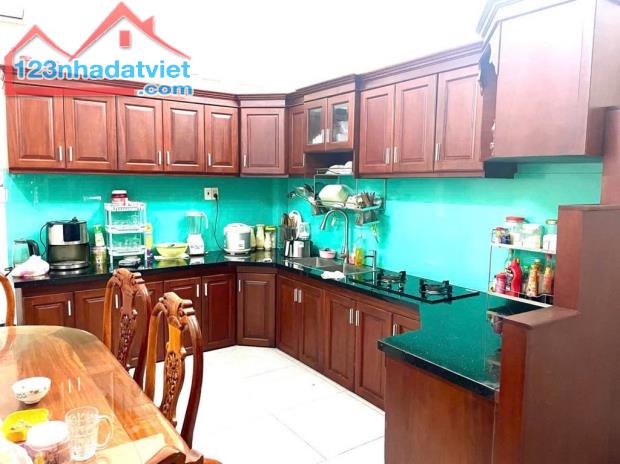 NHÀ MẶT TIỀN HUỲNH THỊ HAI 84M2 X 4 TẦNG GIÁ CHỈ 8 TỶ ĐỒNG - 3