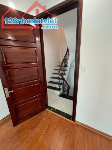 BÁN NHÀ ĐẸP KHƯƠNG HẠ, NGÕ THÔNG, GẦN Ô TÔ, 4 TẦNG GIÁ 8,2 TỶ - 4