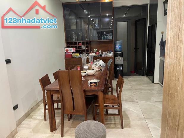 Bán nhà Kim Giang ô tô tránh 55m2 MT5m 10.2 tỷ - 1