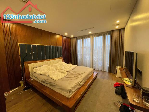 Bán nhà Kim Giang ô tô tránh 55m2 MT5m 10.2 tỷ - 2