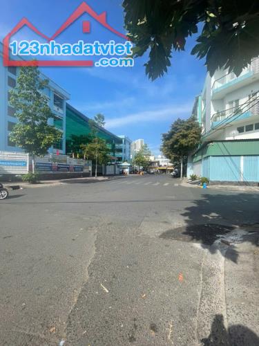 NHÀ MT 2 TẦNG, XE HƠI NGỦ TRONG NHÀ TẠI PHƯỜNG 5 QUẬN 8 GIÁ 7 TỶ