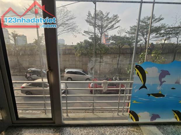 + BÁN NHÀ MẶT PHỐ ĐƯỜNG BƯỞI – VỈA HÈ - SỔ VUÔNG NỞ HẬU - GIÁ ĐẦU TƯ HIẾM HOI. 15.5 TỶ. - 4