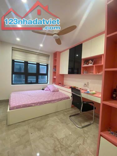 Bán Nhà Phố Ngọc Lâm 50m2 6T Dân Xây, Gara Thang Máy, Thông Nguyễn Văn Cừ Nhỉnh 18 Tỷ - 3
