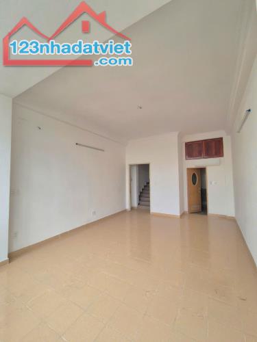Bán Nhà MT Nguyễn Văn Trỗi Phường 11 Phú Nhuận  Giá 26 Tỷ - 2
