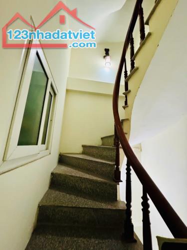 BÁN NHÀ THỔ CƯ 5 TẦNG- DIỆN TÍCH 30/33 - 159 PHÙNG KHOANG, NAM TỪ LIÊM, HÀ NỘI - 2
