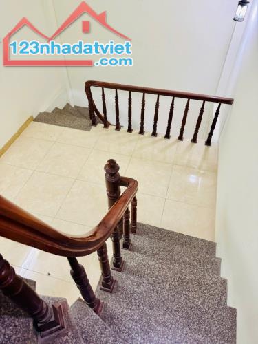 BÁN NHÀ THỔ CƯ 5 TẦNG- DIỆN TÍCH 30/33 - 159 PHÙNG KHOANG, NAM TỪ LIÊM, HÀ NỘI - 3