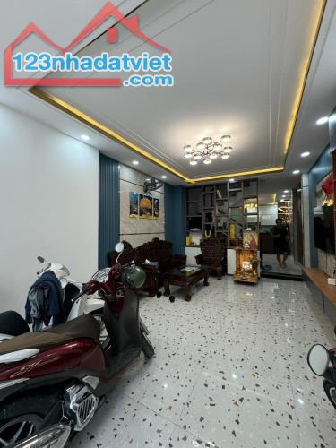 💥💥💥 GÒ VẤP NGAY UBND PHƯỜNG 9 - 4 TẦNG 68M2, NHỈNH 8 TỶ - 3