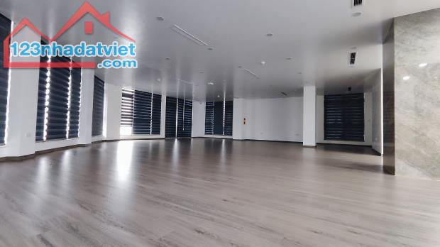 BÁN SHOPHOUSE STARLAKE 478M-5T-VIEW CÔNG VIÊN HỒ ĐIỀU HÒA-LÔ GÓC HAI MẶT PHỐ-4 MẶT THOÁNG