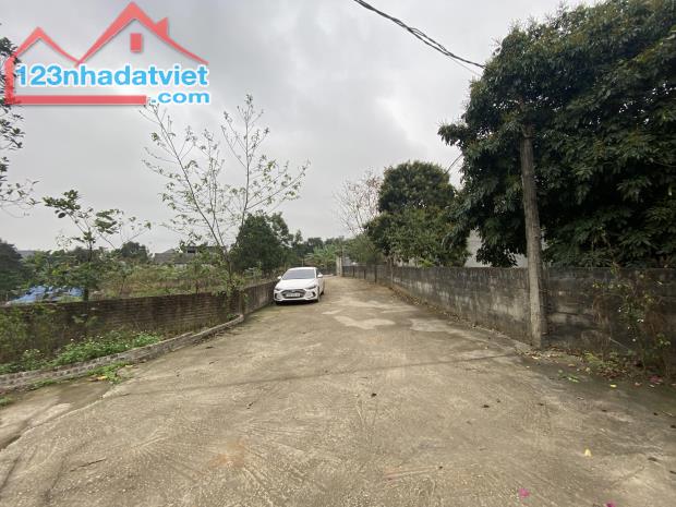 Bán lô gần 1000m2 đất Hướng Đạo, sát sườn KCN Tam Dương lh_0987673102 - 1