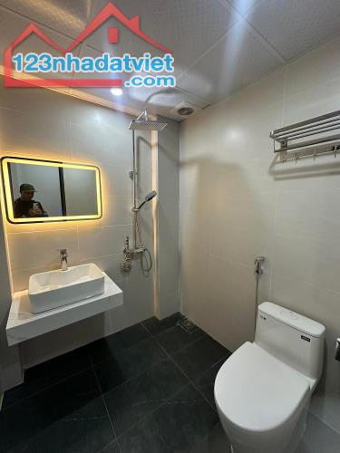 Nhà thang máy DT 50m 6 tầng ở cầu cốc 6.8 tỷ - 5