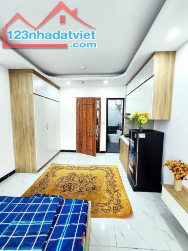 🏡 BÁN TÒA NHÀ DÒNG TIỀN - THU 55TR/TH -  65M² – 6 TẦNG – Ô TÔ VÀO NHÀ - 12.9 TỶ - 1