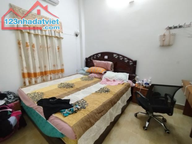 # Nhà Kiệt 6m Ông Ích Khiêm Thanh Bình, 78m2, 2 tầng, nhỉnh 4 tỷ - 2