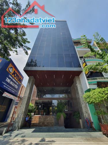 Bán Tòa Văn Phòng Mặt Phố Lê Ngọc Hân, Hai Bà Trưng DT 225m2, 9T, MT 8,8m