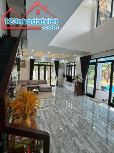 Biệt thự Bùi Công Trừng HM, 765m2, 36x25m, chỉ 1x tỷ - 1