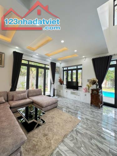 Biệt thự Bùi Công Trừng HM, 765m2, 36x25m, chỉ 1x tỷ - 2