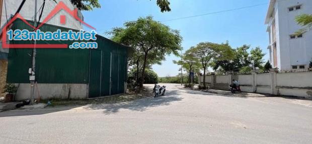 BÁN 105m ĐẤT ĐẤU GIÁ TỨ HIỆP THANH TRÌ LÔ GÓC 3 MẶT ÔTÔ KINH DOANH ĐỈNH CHỈ 24 TỶ - 1
