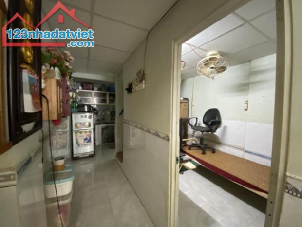NHÀ ĐẸP NGUYỄN THỊ THẬP Q7 32m2 3 TẦNG - 3