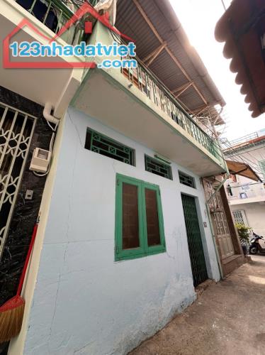 HÀNG HIẾM - NGAY CẦU NHỊ THIÊN ĐƯỜNG - 4,6X13M - VUÔNG A4 - CHỈ 4.X TỶ - 5