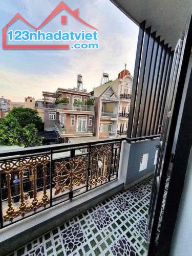 số nhà tài lộc mặt tiền bình tân,3 tầng, 4x15, gần aeon tân phú, đường 10m, nhỉnh 5.x tỷ