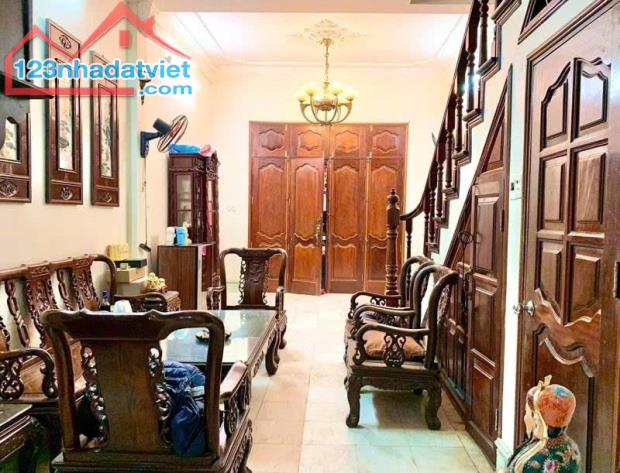 SIÊU PHẨM MẶT NGÕ 90m2 Ô TÔ TRÁNH - THÔNG KHẮP NƠI - KINH DOANH - VĂN PHÒNG - SPA
