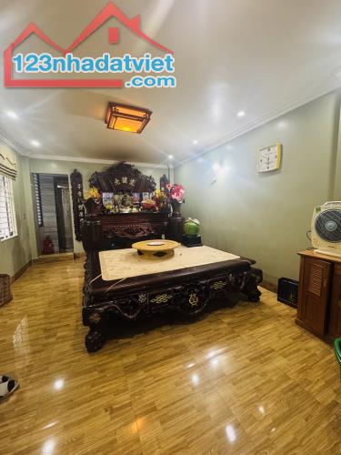 Nhà mặt phố 70m2 - 3 mặt thoáng - 7 tầng thang máy - ô tô tải tránh - 1