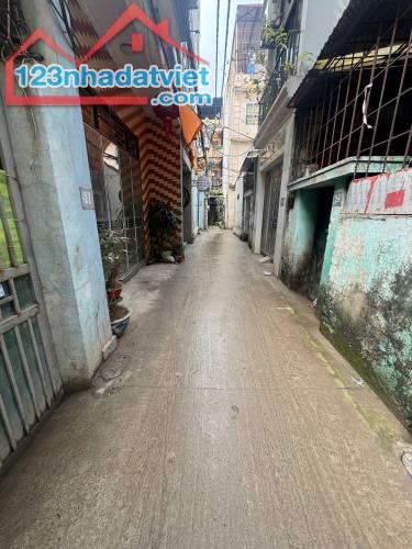💥BÁN NHÀ LÔ GÓC CỔ NHUẾ, 21 M2, 4 TẦNG, MT 5M, KINH DOANH CẦN BÁN GẤP.