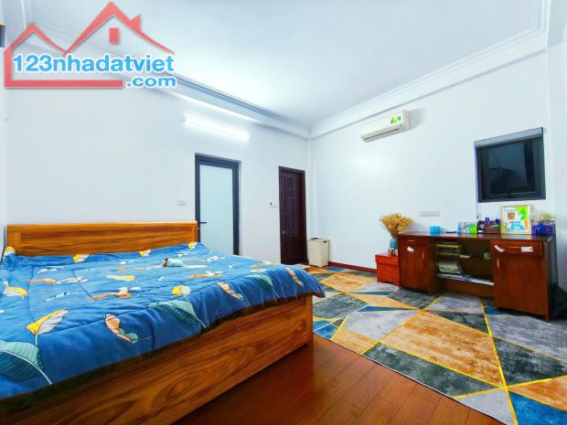 CỰC HIẾM TT THANH XUÂN GARA KINH DOANH NHÀ DÂN XÂY CHẮC CHẮN HIẾM NHÀ BÁN 50M2 CHỈ 12.6 TỶ - 3