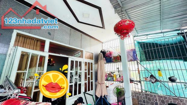 Bán nhà hẻm ô tô – 82,2m² –tại vĩnh hoà