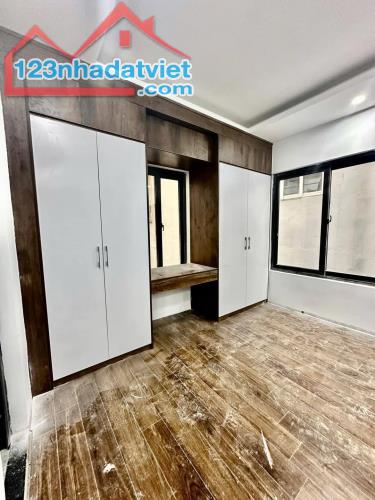 CẦN BÁN GẤP NHÀ TUYỆT ĐẸP 6 TẦNG THANG MÁY, 32M², GIÁ 7.55 TỶ KHU VĂN CAO, HOÀNG HOA THÁM - 3