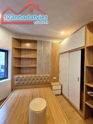💥 Bán Nhà Lô Góc Văn Hương, 3 Tầng 1 Tum – Chỉ 3.7 Tỷ💥