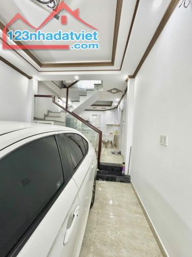 Nhà Đẹp 4 Tầng - Vip Phú Nhuận 40m2 - Hẽm Xe Hơi - Nhỉnh 9 Tỷ - 1