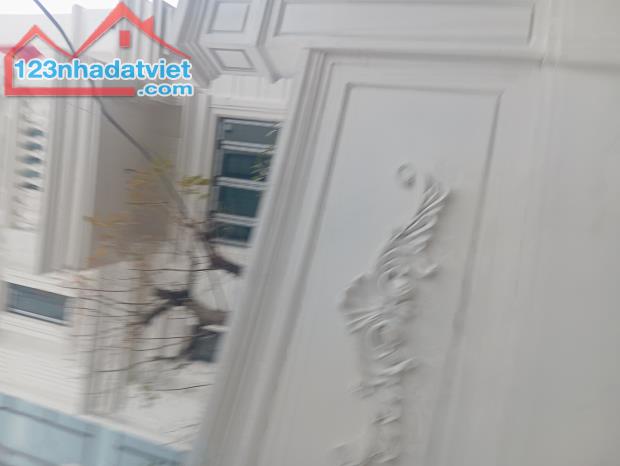 Chủ Bán Nhanh Để sang Định cư Ở Pháp cùng con Trai Giá Rẻ Tiên Dương Đông Anh Hà Nội