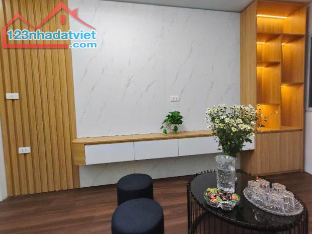 CHÍNH CHỦ BÁN NHÀ TRƯƠNG ĐỊNH 26M - NHÀ ĐẸP - VIEW HỒ - TRƯỚC NHÀ THOÁNG - HÀNG HIẾM