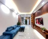 Nhà thang máy DT 50m 6 tầng ở cầu cốc 6.8 tỷ