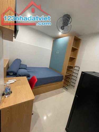 Cho thuê CHDV 𝐓𝐫ầ𝐧 𝐊𝐡ắ𝐜 𝐂𝐡â𝐧-𝐏𝟗- 𝐏𝐍 chỉ 6.5 tr / tháng - 2