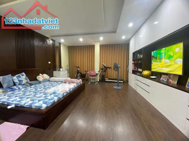 BÁN NHÀ PHÂN LÔ NGUYỄN CẢNH DỊ –64M² 6 TẦNG MT 5M – GARA Ô TÔ VỈA HÈ – 17.8 TỶ- 0795986686 - 2