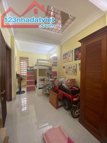 BÁN NHÀ PHÂN LÔ NGUYỄN CẢNH DỊ –64M² 6 TẦNG MT 5M – GARA Ô TÔ VỈA HÈ – 17.8 TỶ- 0795986686 - 5