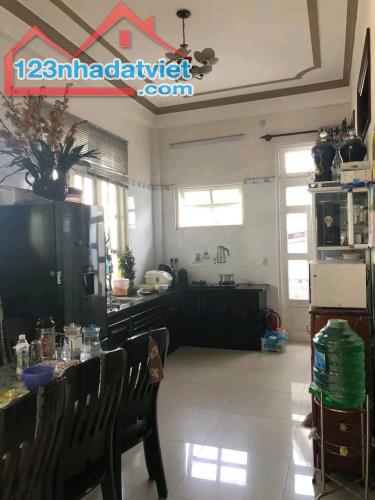 Bán Nhà SRXD 2 mặt tiền đường nhựa Đa Minh, P5, Đà Lạt - 3