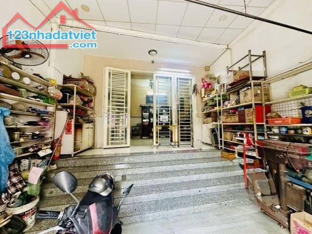 Bán nhà to Nguyễn Thị Thập - Hẻm xe tải tránh - 66m2 - 4 tầng - ngang 5m - nhỉnh 7.x tỷ TL
