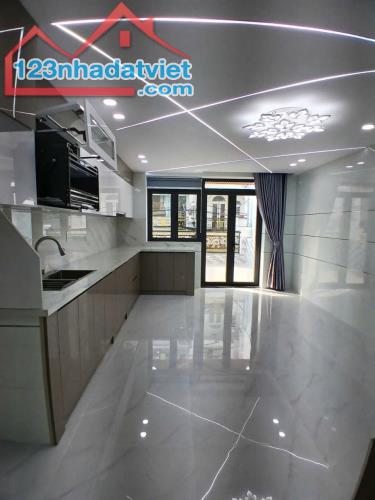 Bình Tân, Nhà 5 tầng 80m2, Ngang4.2m, cạnh mặt tiền Hl2, ,kinh doanh,ô tô, giá rẻ - 1