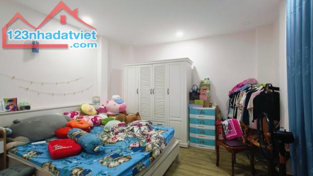 Bán nhà mặt phố Q.9, 58m², 4 tầng, 6.7 tỷ, sổ hồng - 3