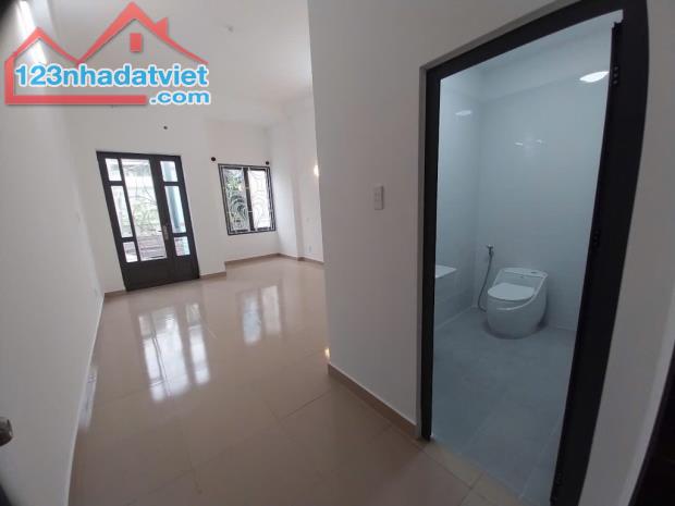 NHÀ BÁN GẦN TRƯỜNG CHINH- TÂN THỚI NHẤT- 4X23- 3 TẦNG- HẺM 6M - 6.X TỶ - 3