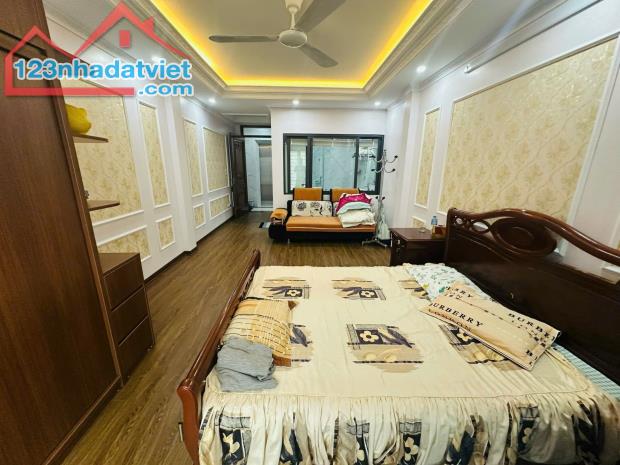 16 TỶ PHÂN LÔ 6 TẦNG NGUYỄN NGỌC NẠI – GARA Ô TÔ - THANG MÁY NHẬP – DÂN TRÍ CAO – TIỆN - 2